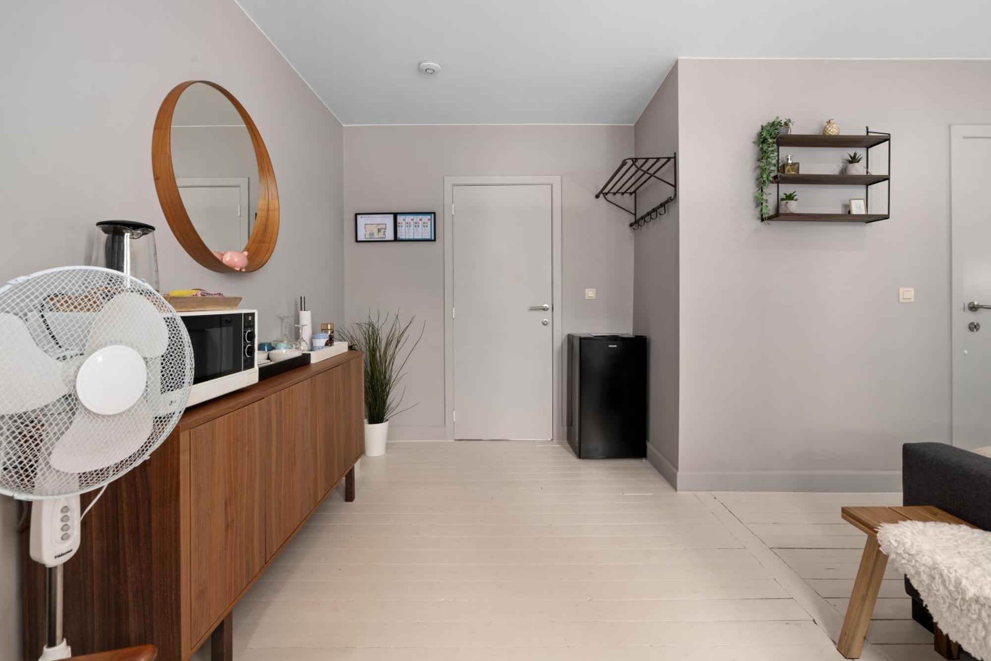 Spacious Guest Suites Near Historic Market - 5 Min Walk Bruges Extérieur photo