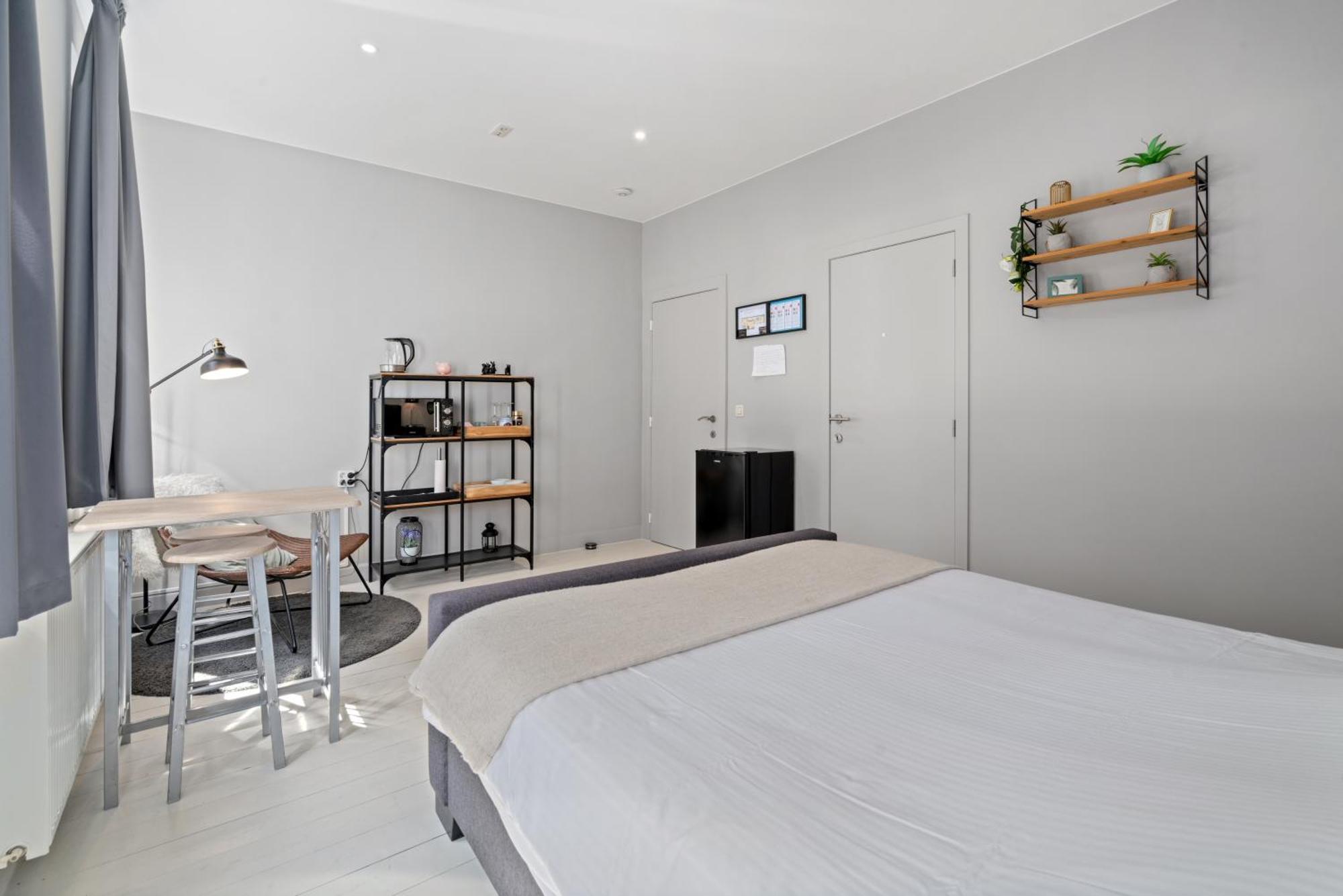 Spacious Guest Suites Near Historic Market - 5 Min Walk Bruges Extérieur photo